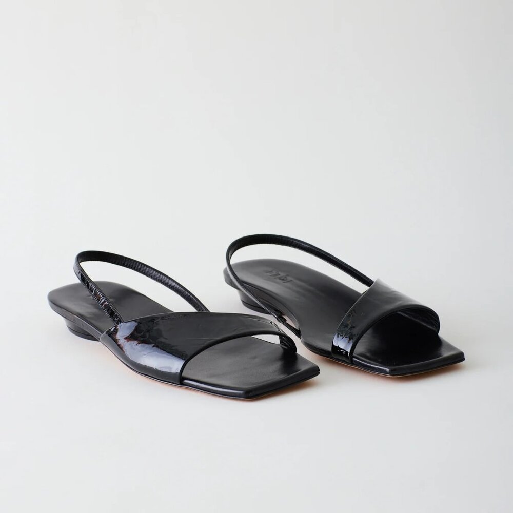 Tibi Avi Asymmetrical Flat 36.5